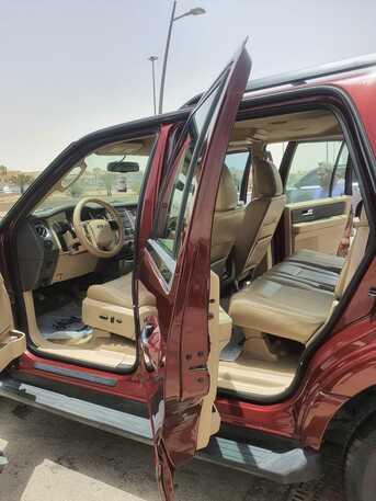 Riyadh, Vehicles, Cars & Trucks , SAR 29000,  Ford Expedition EL,  2012,  Automatic,  215000 KM,  Ford Expedition  Very Neat & Clean Available For Sale 29k