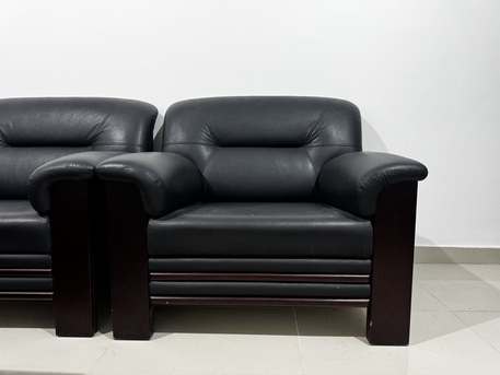 Al Wadi, Furniture, SAR 400,  2 Single Seater Leather Sofa