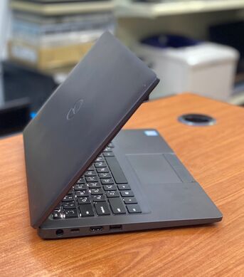 Manama, Computers, BHD 113,  DELL I7 Laptop High Performance H Processor (2GB Graphic Total 6GB) For Designing, Editing
