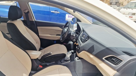 Riyadh, Vehicles, Cars & Trucks , SAR 32000,  Hyundai Accent,  2019,  Automatic,  220000 KM,    | Expat Leaving Sale | Excellent Condition