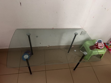 Umm Al Hassam, Furniture, BHD 100,  Leaving From Bahrain. Home Appliance & Furniture For Sale