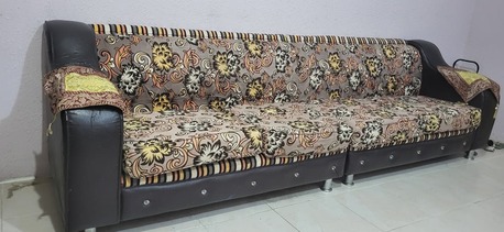 Dammam, Household Items, SAR 800,  Bed Room Set, Living Room Set