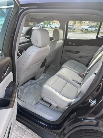 Dammam, Vehicles, Cars & Trucks , SAR 1,  Gmc Acadia,  2021,  Automatic,  194000 KM,    SLE