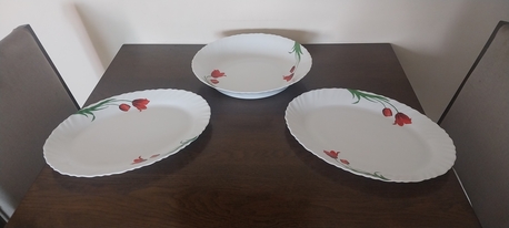 Saar, Household Items, BHD 3,  Set Of 3 Large Serving Plates