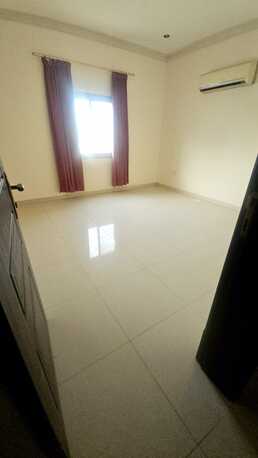 Mahooz, Apartments, Flats, Houses & Villas, BHD 300/month,  3 BR,  3 Bedroom Unfurnished Flat For Rent Without Ewa