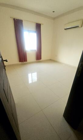 Mahooz, Apartments, Flats, Houses & Villas, BHD 300/month,  3 BR,  3 Bedroom Semi Furnished Flat For Rent Without Ewa