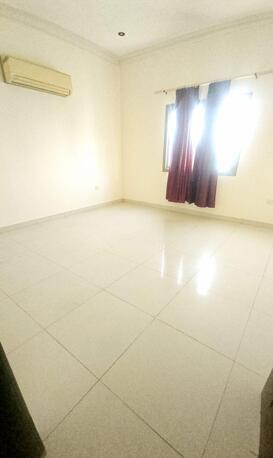 Mahooz, Apartments, Flats, Houses & Villas, BHD 300/month,  3 BR,  3 Bedroom Semi Furnished Flat For Rent Without Ewa