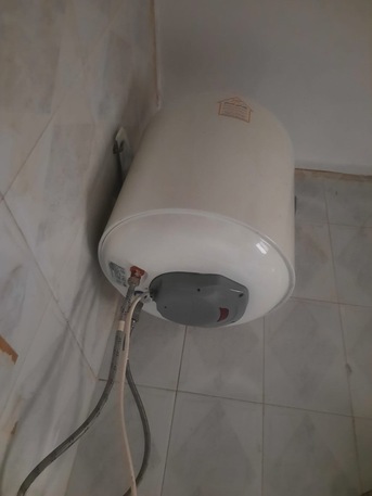 Yanbu, Electronics, SAR 3000,  Fridge ,Washing Machine,AC,Wardrobe,cylinder ,Gyser