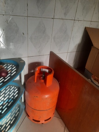 Yanbu, Electronics, SAR 3000,  Fridge ,Washing Machine,AC,Wardrobe,cylinder ,Gyser