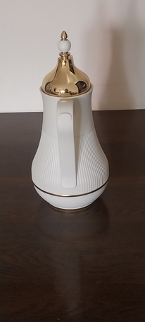 Saar, Household Items, BHD 2,  Tea/coffee Pot Flasks X 2
