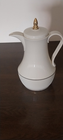 Saar, Household Items, BHD 2,  Tea/coffee Pot Flasks X 2