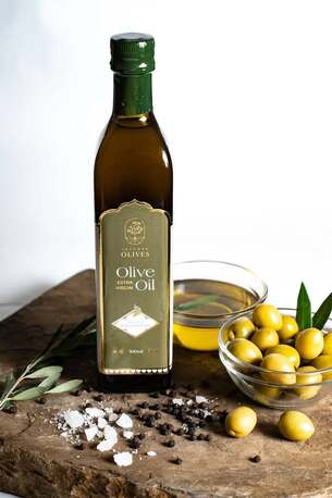 Los Angeles, Food, 100% Extra Virgin Olive Oil Type Extra Virgin Olive Oil / Virgin Olive Oil Packaging