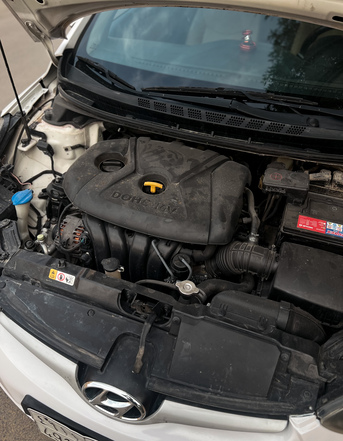 Al Yarmouk, Vehicles, Cars & Trucks , SAR 28500,  Hyundai Elantra 2.0,  2015,  Automatic,  249000 KM,  Hyundai Elantra  Urgent Sell