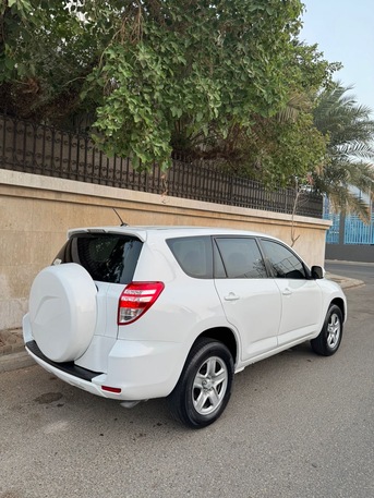 Jeddah, Vehicles, Cars & Trucks , SAR 27000,  Toyota RAV4 2011,  2011,  Automatic,  200 KM,  For Sale