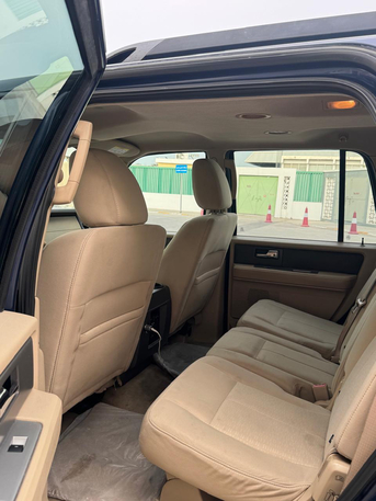 Riyadh, Vehicles, Cars & Trucks , SAR 25000,  Ford Expedition XLT,  2012,  Automatic,  245000 KM,  Ford ExpeditionXLT  Urgent Sale