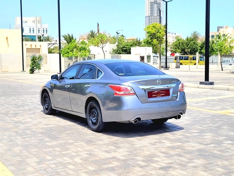 Muharraq, Vehicles, Cars & Trucks , BHD 1,  Nissan Altima,  2019,  Automatic,  164000 KM,