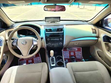 Manama, Vehicles, Cars & Trucks , BHD 1,  Nissan Altima,  2016,  Automatic,  166000 KM,  WELL MAINTAINED GREY COLOR