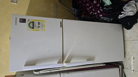 Hara, Household Items, SAR 800,  Refrigerator Samsung Frige 8 Cubic Capacity