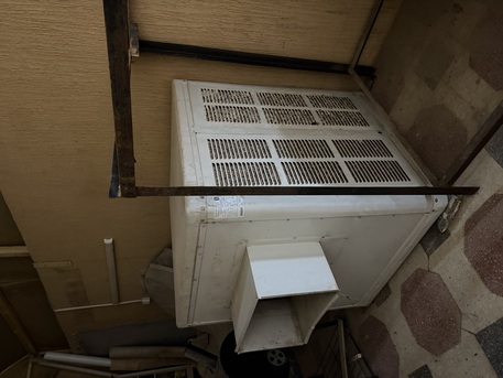 Riyadh, Air Conditioners, SAR 2500,  Large Water Cooler With Stand