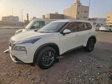 Al Kharj, Vehicle Lease Transfer, SAR 90000,  Nissan Xtrail S 4WD