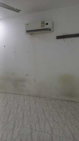 Riffa, Rooms for Rent, BHD 100/month,  Room Available  For Bachelor, 100 BD