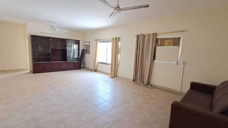 Hoora, Apartments, Flats, Houses & Villas, BHD 210/month,  3 BR,  Un Furnished 3 Bhk In Hoora