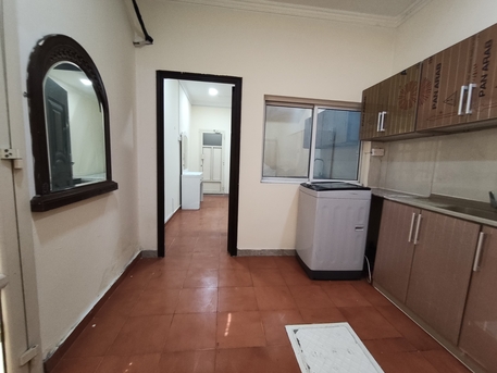 Tubli, Apartments, Flats, Houses & Villas, BHD 150/year,  1 BR,  Tubli:- Groundfloor Furnished Studio Flat On Rent With Unlimited Ewa..