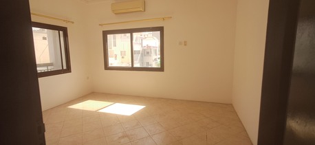 Adliya, Staff Accomodation, BHD 260,  140 Sq. Meter,  Staff Accommodation I 3 Bedrooms L Rent  260