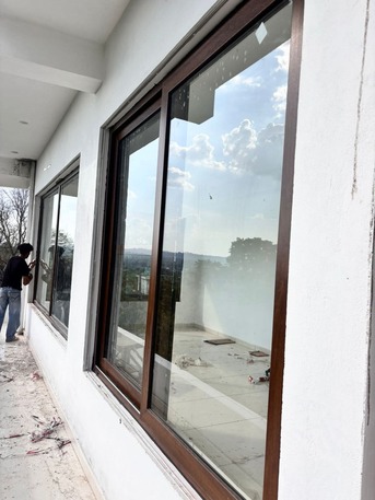 Mumbai, Interior Design, THAKUR GLASS WORK LUDHIANA TOUGHENED GLASS LOW PRICE SHOP