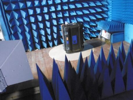 Barcelona, Industrial Machinery, Laboratorio EMC Completo