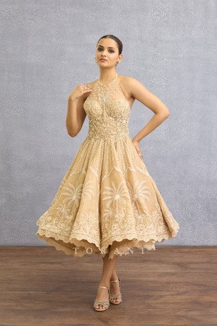 Mumbai, Clothing & Accessories, Shop Luxury Wedding Dress With Timeless Elegance At Torani