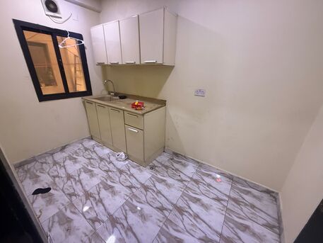 Busaiteen, Apartments, Flats, Houses & Villas, BHD 130/month,  Studio,  Studio Flat For Rent In Busaiteen With EWA , Unlimited