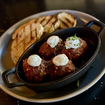 San Diego, Restaurants, Cork & Craft Dining Experience In San Diego