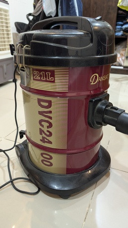 Riyadh, Appliances, SAR 90,  Vaccum Cleaner And Ironing Table