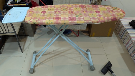 Riyadh, Appliances, SAR 90,  Vaccum Cleaner And Ironing Table
