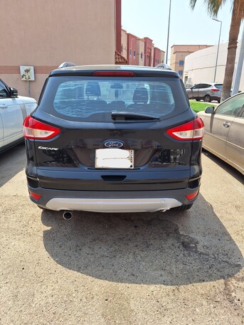 Abha, Vehicles, Cars & Trucks , SAR 24000,  Ford Escape,  2015,  Automatic,  277000 KM,  , , , Original Paint