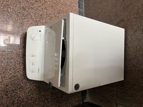 Riyadh, Appliances, SAR 1000,  Washing Machine Whirlpool 12 Kg
