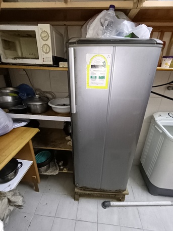 Khobar, Appliances, SAR 300,  Sanyo Fridge