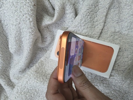 Khobar, Mobile Phones, SAR 4600,  IPhone 17 Pro 512gb 100 Battery Life Only Serious Buyer Contact Me WhatsApp Or Call