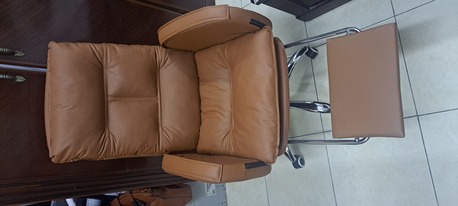 Jubail, Furniture, SAR 500,  Computer Study Office Executive Chair 360 Degree And Height And Back Adjustable