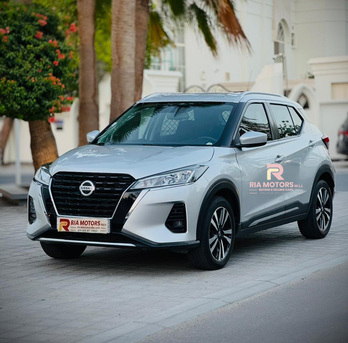Tubli, Vehicles, Cars & Trucks , BHD 4800,  Nissan Kicks SR,  2022,  Automatic,  24000 KM,  For Sale:  Nissan Kicks &ndash; Silver