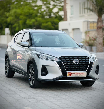 Tubli, Vehicles, Cars & Trucks , BHD 4800,  Nissan Kicks SR,  2022,  Automatic,  24000 KM,  For Sale:  Nissan Kicks &ndash; Silver