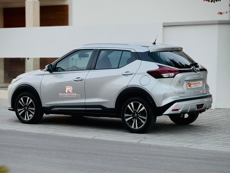 Tubli, Vehicles, Cars & Trucks , BHD 4800,  Nissan Kicks SR,  2022,  Automatic,  24000 KM,  For Sale:  Nissan Kicks &ndash; Silver