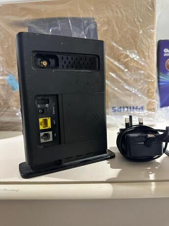Umm Al Hamam, Electronics, SAR 70,  STC Router (Open For All Sims)