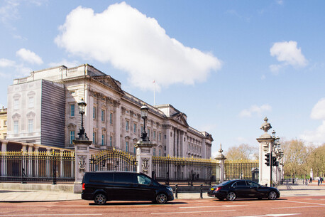 London, Travel, Range Rover Chauffeur Service &ndash; Executive SUV Travel With Presence & Comfort
