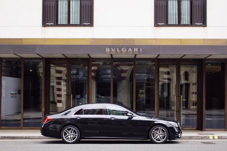 London, Travel, Range Rover Chauffeur Service &ndash; Executive SUV Travel With Presence & Comfort