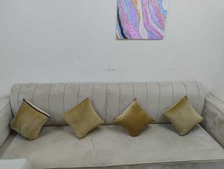 Jubail, Furniture, SAR 850,  12 Seater Sofa Set Available For Sell In Good Price In Jubail Near Old Panada.