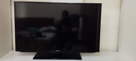 Juffair, Electronics, BHD 65,  Good Condition Samsung LED TV 40 Inch