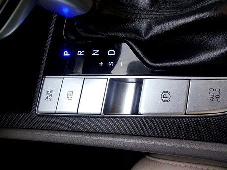 Manama, Vehicles, Cars & Trucks , BHD 5400,  Hyundai Elantra,  2021,  Automatic,  65000 KM,   First Owner Fully Agency Service Very Neat Clean Attractive Look Car For S