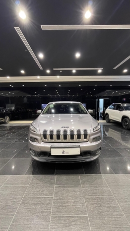 Sanabis, Vehicles, Cars & Trucks , BHD 3200,  Jeep Cherokee,  2015,  Automatic,  160000 KM,   Sport Model